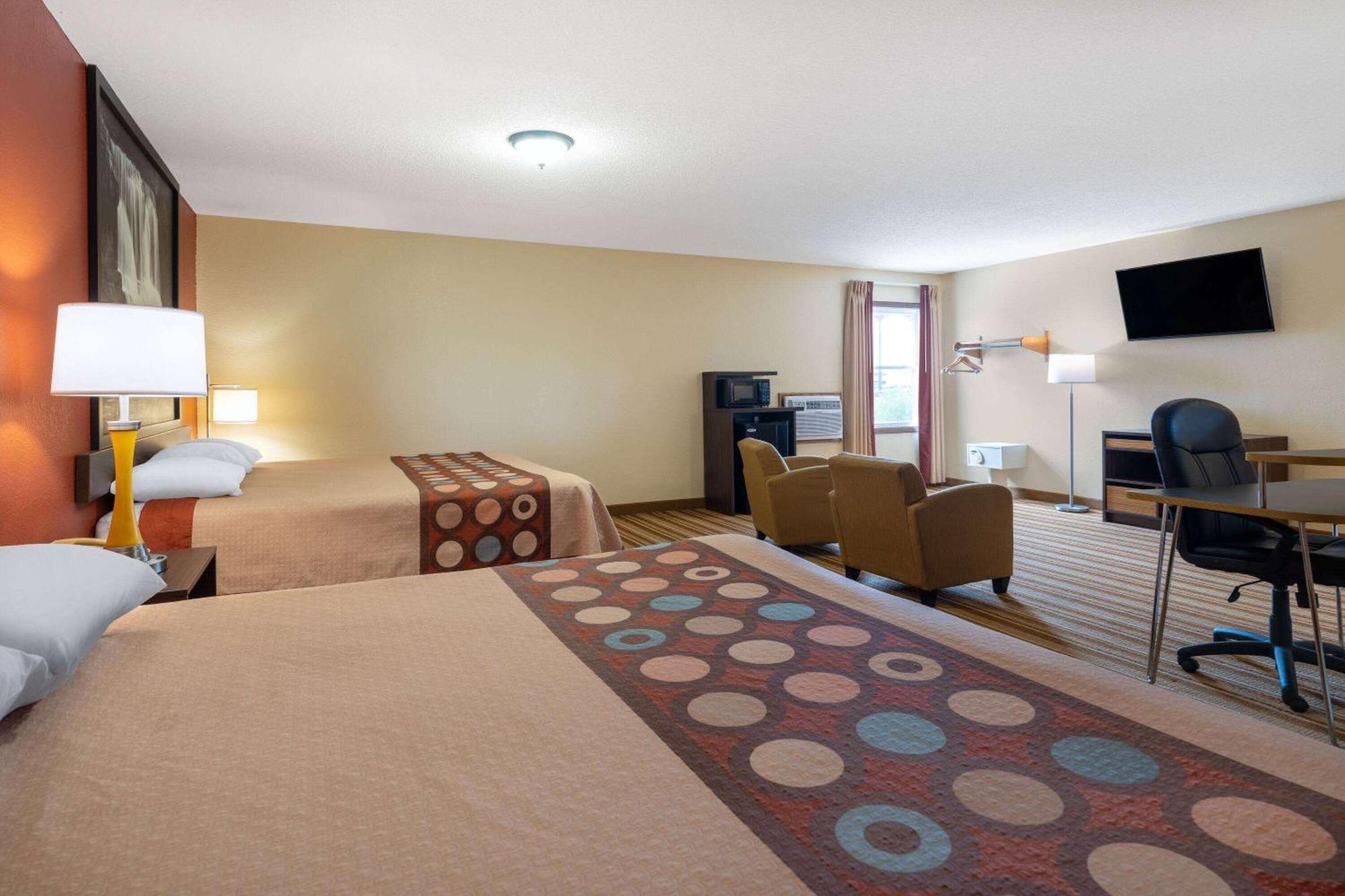 Super 8 By Wyndham Mattoon Ξενοδοχείο Εξωτερικό φωτογραφία